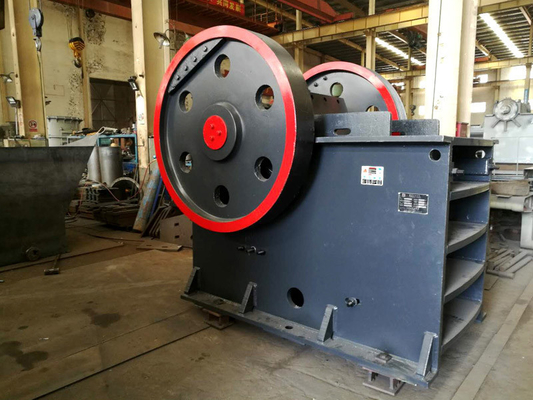 オーダーメイド要求 PE1200*1500 マウスクラッシャー 石クラッシャー モーターパワー 180-220kw