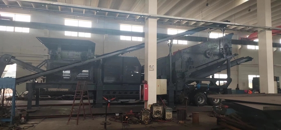 石灰岩/花粉岩/川岩/バザルトのための150-300tphの容量を持つ石窟移動クラッサーの設計