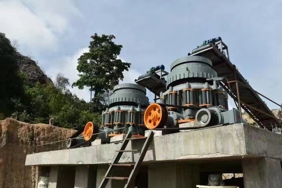 5-800tph 容量 Pyb シリーズ スプリングコーンクラッシャー 鉱山機械の出口 サイズ 3-60mm